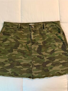 Mud Pie Camouflage Mini Skirt - Olive and Dark Green